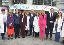 Tumore al seno, Lombardia unica regione a offrire gratuitamente il test genomico per evitare la chemio