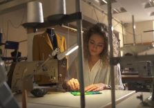 Regione Lombardia lancia un video per valorizzare le professioni della moda