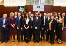 Milano, premiate in Consiglio regionale le quattro tesi del concorso “Valutare premia”