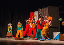 Clown Story al Teatro No’hma di Milano: sei pagliacci tunisini in cerca di un ruolo