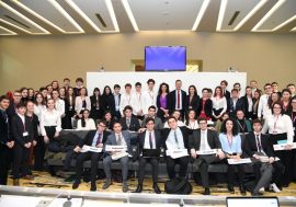 Milano, a Palazzo Pirelli studenti lombardi simulano seduta dell’Assemblea delle Nazioni Unite