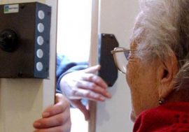 Coronavirus, attenzione alle truffe: non aprire la porta ai falsi addetti sanitari