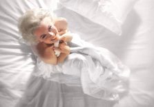 Le più belle foto di Marilyn Monroe scattate da  Douglas Kirkland in mostra a Venezia