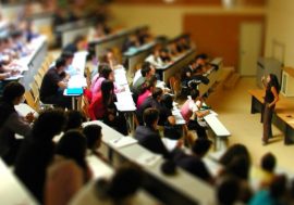 Coronavirus, per gli studenti universitari video-lezioni e lotta alla noia