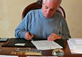 Coronavirus: il sindaco di Imperia Scajola conferma le restrizioni fino al 3 maggio contro l’ordinanza del governatore ligure Toti