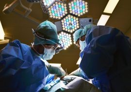 Milano, trapianto record al Policlinico salva la vita a 18enne colpito dal covid