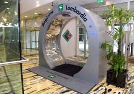 Avveniristico e innovativo “tunnel sanificatore” da oggi accoglie e controlla i visitatori di Palazzo  Pirelli a Milano