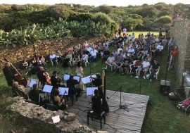 Stintino Jazz&Classica: da domani gli eventi live. Tre lezioni-concerto con Roberto Spadoni e Bruno Tommaso