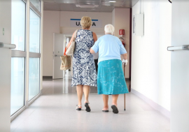 Il Consiglio regionale lombardo riconosce il valore dei nonni e istituisce giorno e mese dell’anziano a ottobre