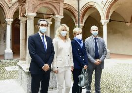 Lodi, Fontana incontra le due dottoresse che hanno rilevato il primo caso Covid a Codogno e il primo paziente italiano