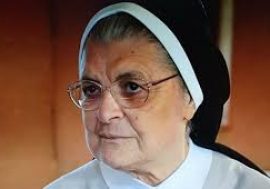 Aiutiamo Suor Arousiag Sajonia, la Madre Teresa di Armenia, il suo nome significa “Portatrice di luce”