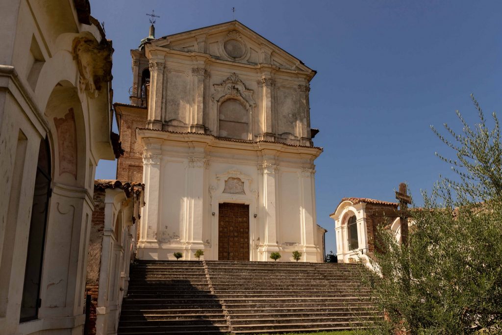 Questa immagine ha l'attributo alt vuoto; il nome del file è Torricella-Verzate-PV-Santuario-della-Passione-©-Foto-Edoardo-Vaccaroli-1024x683.jpg
