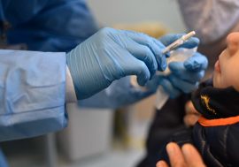 Influenza, in Lombardia vaccinazione gratuita con dosi spray estesa ai ragazzi fino ai 10 anni
