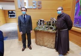 Milano, a Palazzo Lombardia mostra di presepi etnici dei frati cappuccini missionari