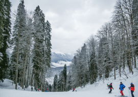 Regione Lombardia, ski-pass gratuito ai ragazzi fino a 16 anni sulle piste lombarde