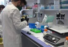 Arriva da Israele il farmaco che in 5 giorni fa guarire dal Covid
