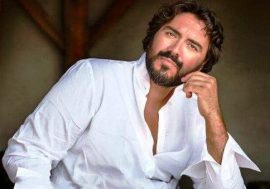 Il tenore italiano Gianluca Sciarpelletti trionfa in Usa
