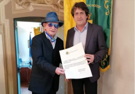 Nicola Di Bari in visita al Comune di Cologno Monzese sua città di adozione