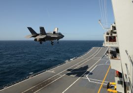 La portaerei Cavour della Marina Militare certificata per l’impiego degli F-35B