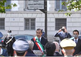 Milano ricorda Piersanti Mattarella dedicandogli una piazza di via Moscova