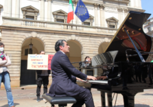 Milano, il maestro Alberto Veronesi chiede solidarietà per i lavoratori del Teatro alla Scala