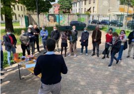 Milano, firmato patto di collaborazione tra Comune e abitanti per curare il giardino di via Mosso