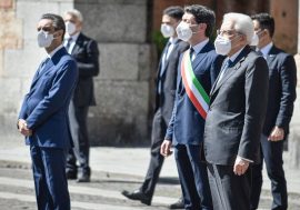 Il presidente Mattarella in visita a Cremona per la targa in memoria delle vittime del Covid