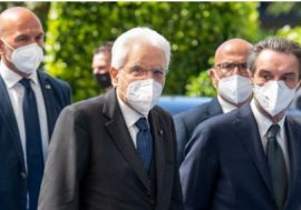 Mattarella in visita a Brescia accolto dal governatore Fontana