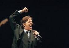 Milano, intitolato a Giorgio Gaber il Teatro Lirico