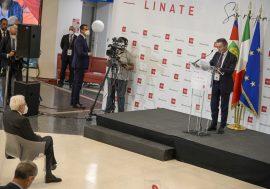 Milano, alla presenza di Mattarella inaugurata la nuova area imbarchi dell’aeroporto di Linate