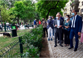 Milano, il sindaco Sala inaugura i giardini di via Dezza