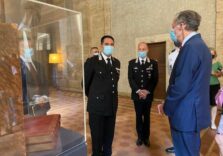 Carabinieri restituiscono alla Francia antichi tomi rubati a Provins nel 1987