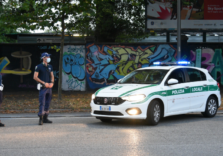 Milano, fisioterapista arrestato dalla Polizia locale per violenza sessuale aggravata su minori