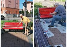 Il Comitato delle panchine di Sesto San Giovanni ne dipinge una di rosso per ricordare le violenze alle donne