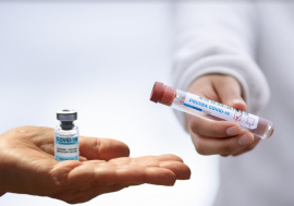 Test antigenici rapidi in farmacia a prezzi calmierati e gratuiti a chi ne ha diritto