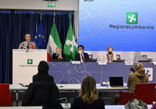 Vaccinazioni, Fontana: “In Lombardia è stato fatto un lavoro straordinario e raggiunti risultati eccellenti in sintonia con il commissario Figliuolo”