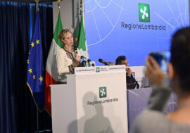 Regione Lombardia, appello della Moratti alle donne in gravidanza: ‘Vaccinatevi per proteggere voi e vostro figlio dal Covid’