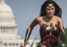 La super eroina Wonder Woman compie 80 anni e Milano la celebra con una mostra a Palazzo Morando