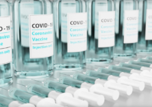Vaccinazioni, in Lombardia numeri record oltre 6,5 milioni di adesioni per terza dose