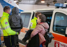 Milano, arrivati altri sei bambini ucraini oncologici e con patologie gravi grazie a Soleterre e Regione Lombardia