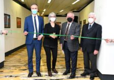 Milano, inaugurata a Palazzo Pirelli la mostra ‘Alberi’ dedicata a Mario Lodi