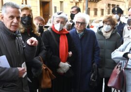 Milano è memoria, posate undici nuove Pietre d’inciampo in ricordo dei morti nei campi di concentramento nazisti