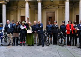 Milano, a Palazzo Marino presentata l’iniziativa ‘Custodiscimi’ che permette ai cittadini di curare una pianta sul balcone