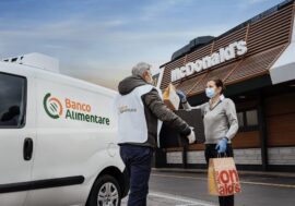 Anche al McDonald’s di Gorgonzola arriva il progetto benefico “Sempre aperti a donare”