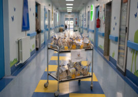 Fondazione per l’Infanzia Ronald McDonald porta il suo augurio di Pasqua agli ospedali pediatrici milanesi