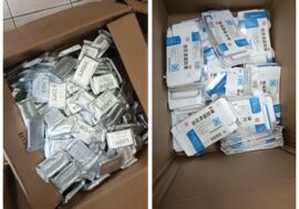 Milano, la Polizia locale sequestra farmaci antinfiammatori in un supermarket alimentare cinese