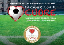 Vecchie glorie di Inter e Milan in campo allo stadio Meazza per il derby ‘In campo con il cuore’