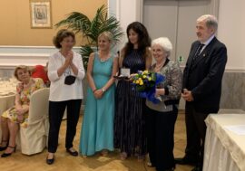 L’Associazione Fidapa assegna il premio Melograno alla scienziata Athanassia Athanassiou. La cerimonia a Genova alla presenza del sindaco Marco Bucci