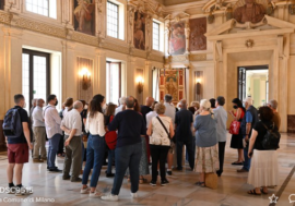 Milano, per la Festa della Repubblica Palazzo Marino preso d’assalto dai visitatori tra musica, arte e letteratura