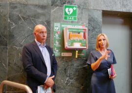 Da Milano Cadorna parte la campagna di installazione dei defibrillatori nelle stazioni di Ferrovienord
